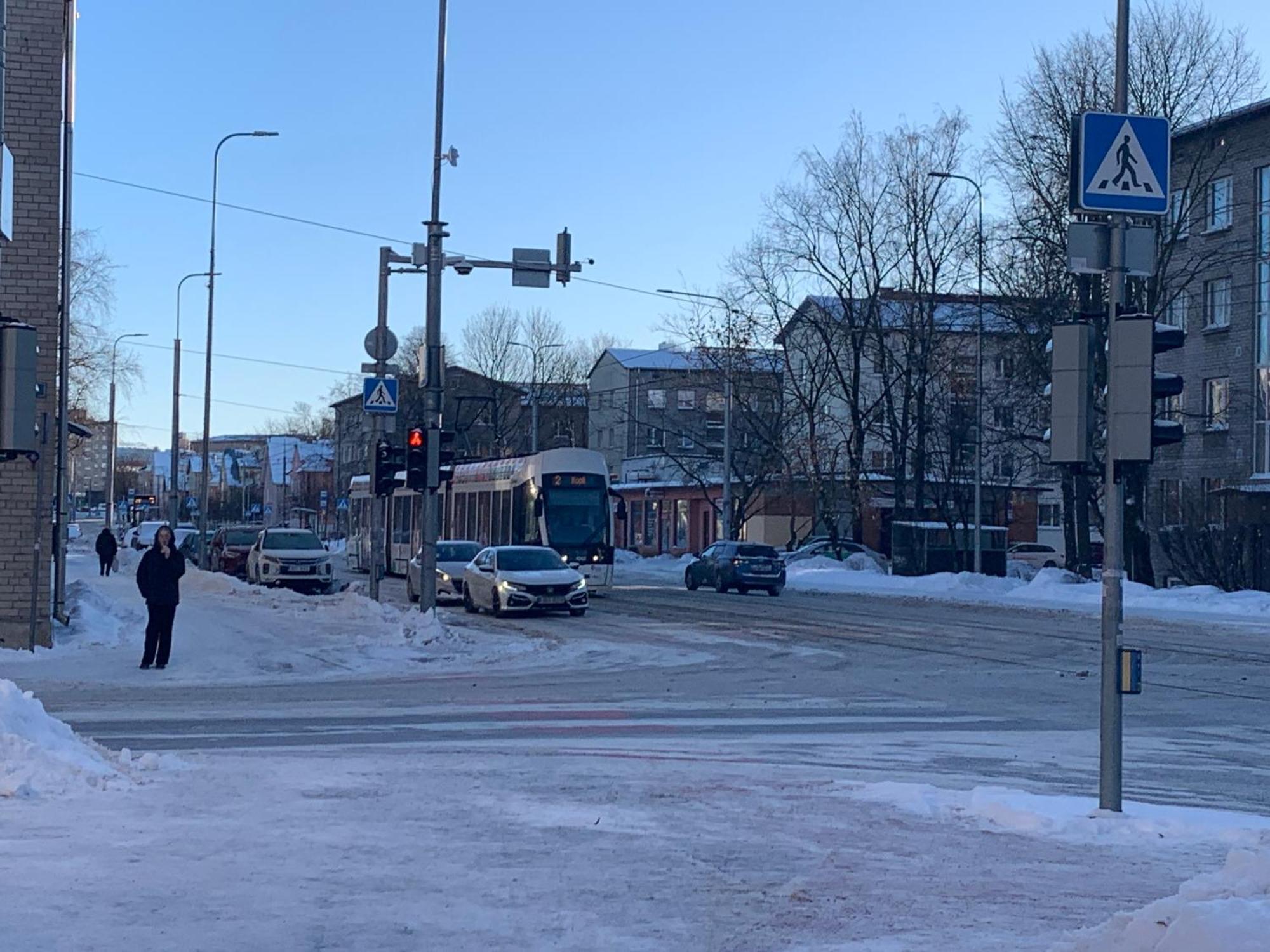 Dikol Two-Room Apartment-Self Check-In & Free Parking Near City Center Tallinn Eksteriør bilde